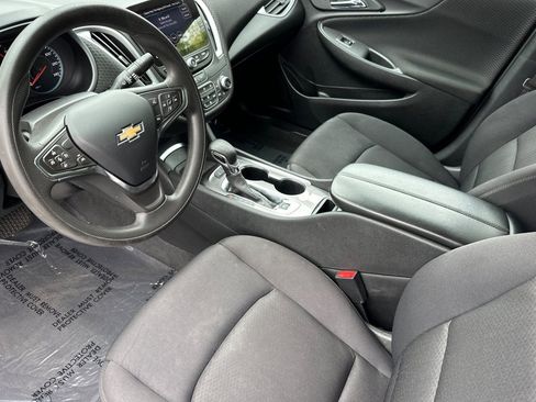 Used 2024 Chevrolet Malibu LT FWD image 10