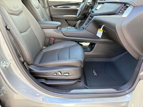 New 2026 Cadillac XT5 Premium Luxury AWD/4WD image 31