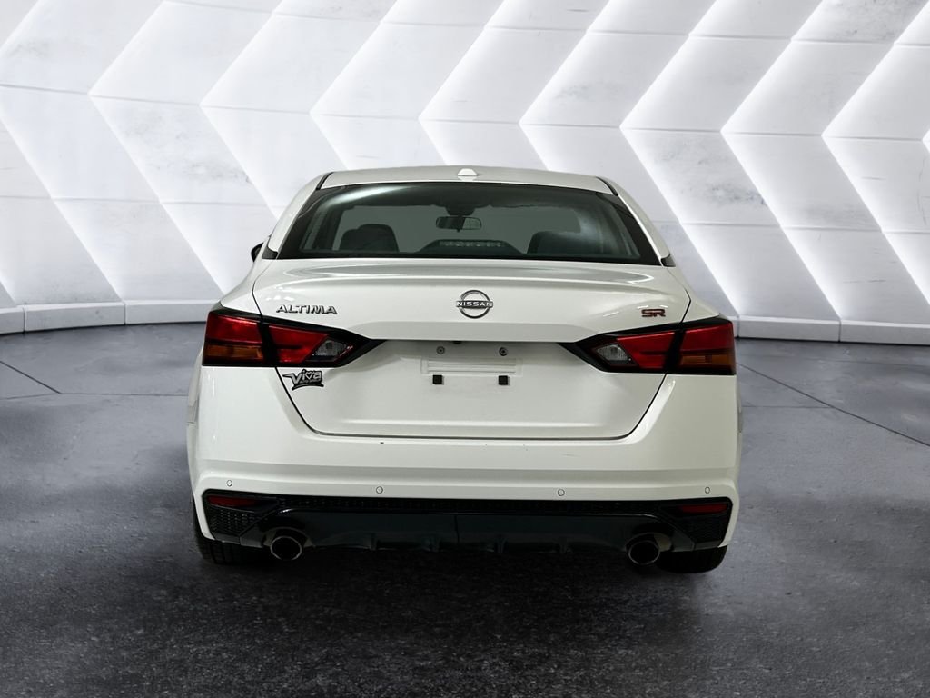 Used 2024 Nissan Altima 2.5 SR FWD image 5