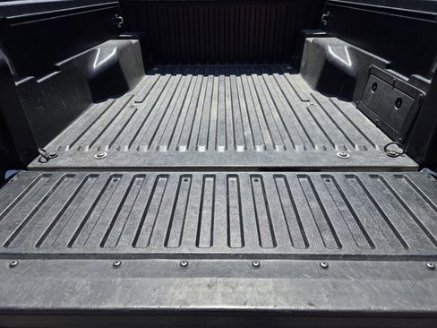 Used 2023 Toyota Tacoma SR5 RWD image 10