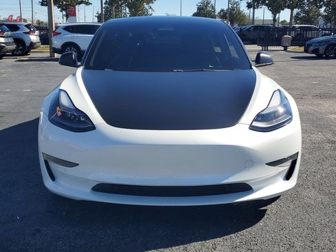 Used 2022 Tesla Model 3 Performance image 2