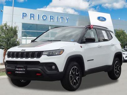 Used 2025 Jeep Compass Trailhawk