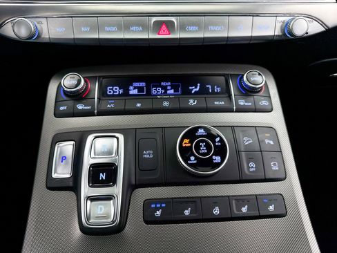 Used 2021 Hyundai Palisade Limited image 27