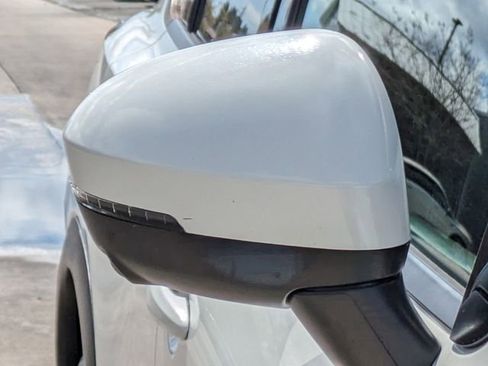 Used 2021 Nissan Rogue SV image 13