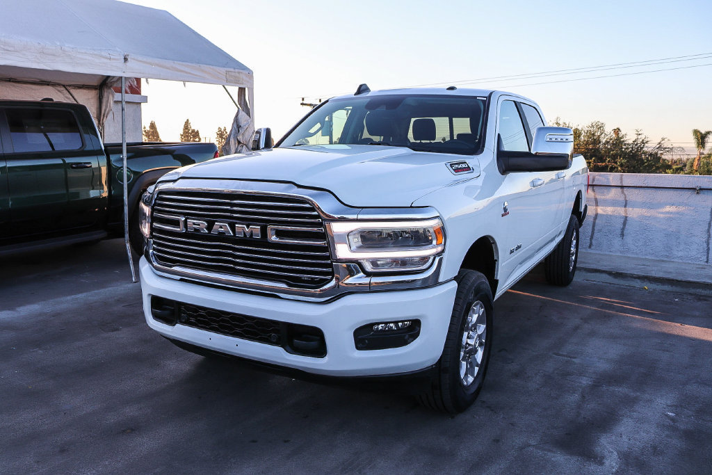 Used 2024 RAM 2500 Laramie w/ Safety Group AWD/4WD image 4