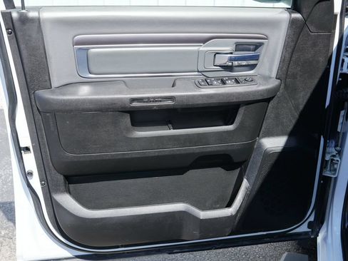 Used 2022 RAM 1500 Classic SLT w/ Electronics Group AWD/4WD image 12