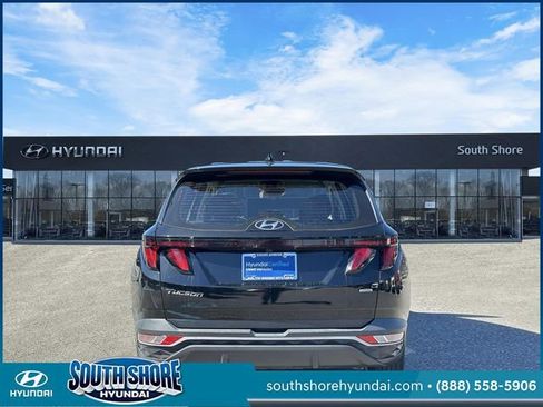 Certified 2023 Hyundai Tucson SE image 7