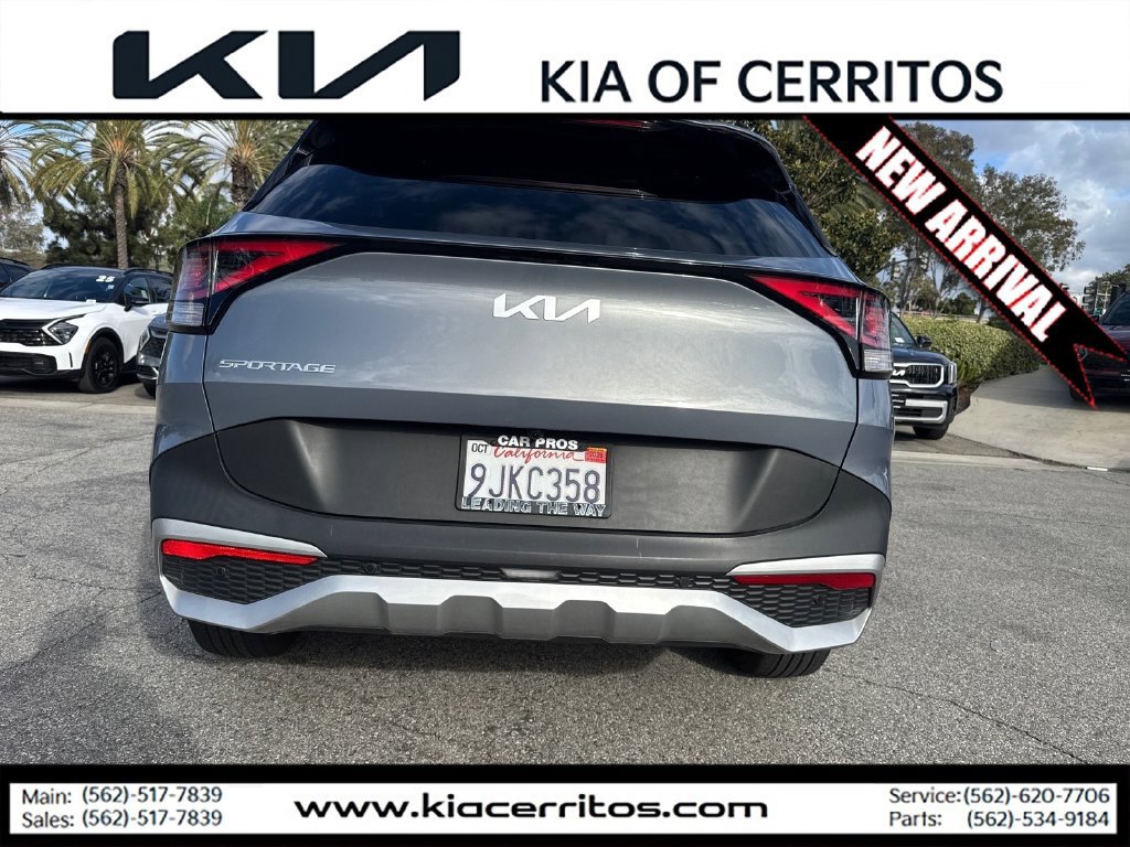Certified 2024 Kia Sportage EX FWD image 4