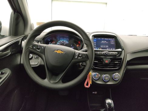 Used 2020 Chevrolet Spark LT FWD image 22