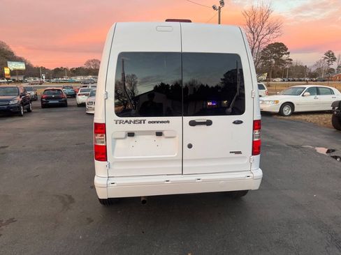 Used 2013 Ford Transit Connect XLT image 7