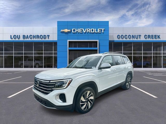 Used 2024 Volkswagen Atlas SE FWD image 4