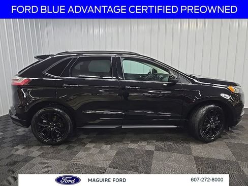 Used 2022 Ford Edge SE w/ Black Appearance Package AWD/4WD image 3