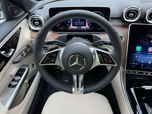 Used 2026 Mercedes-Benz C 300 4MATIC Sedan image 14