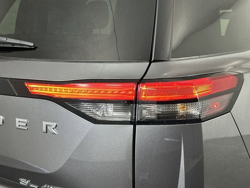 Used 2022 Nissan Pathfinder SL w/ Cargo Package image 30