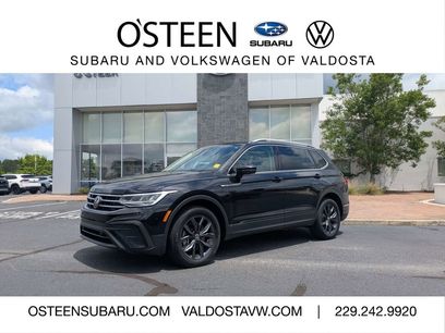 Certified 2023 Volkswagen Tiguan SE w/ Panoramic Sunroof Package