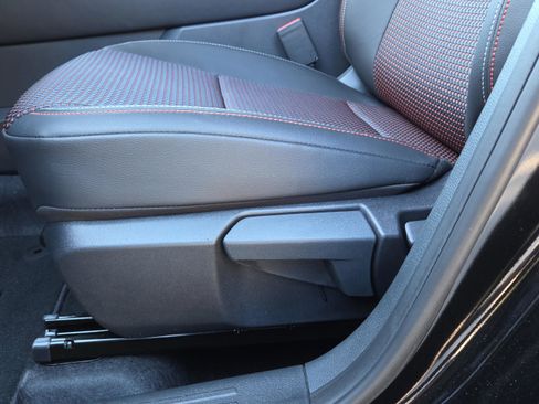 New 2026 Nissan Kicks SR FWD image 16