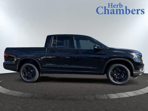 New 2026 Honda Ridgeline Black Edition image 8