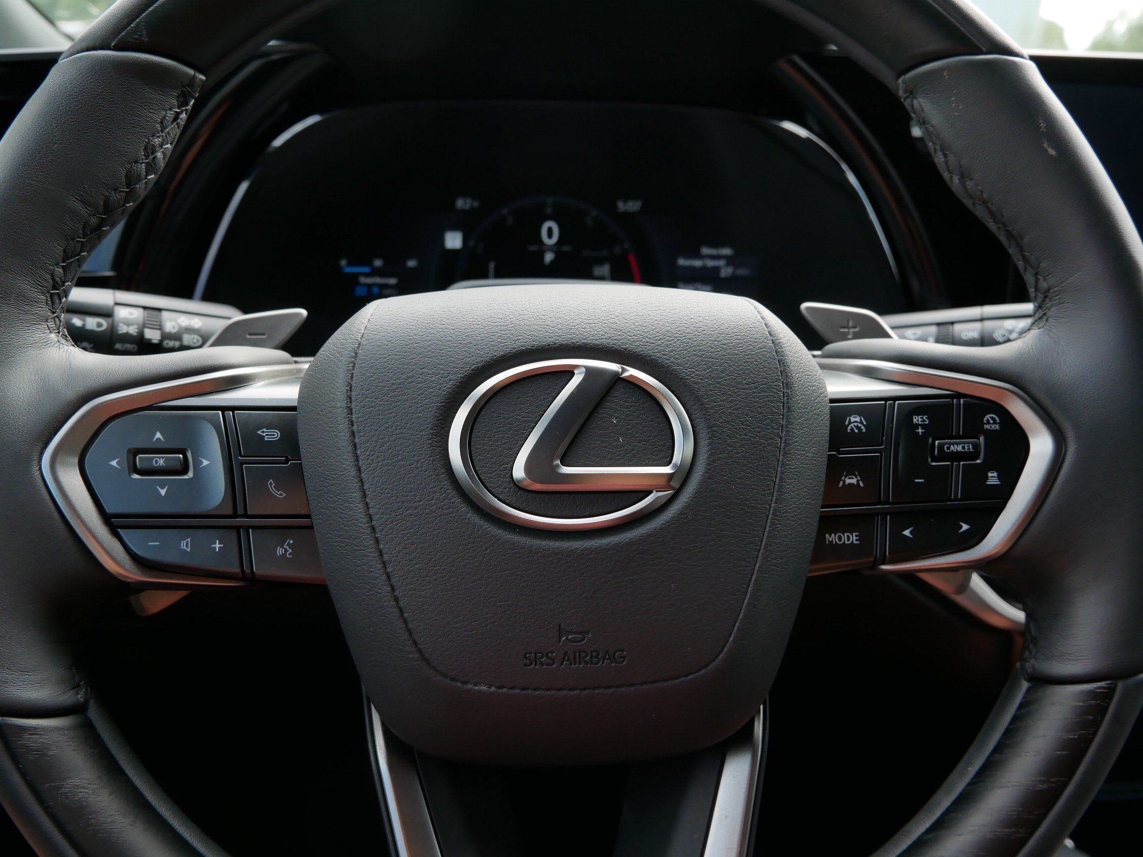 Used 2025 Lexus RX 350 Premium w/ Convenience Package AWD/4WD image 25