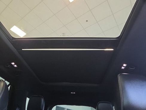 Used 2023 Ford Explorer ST w/ Equipment Group 401A image 14