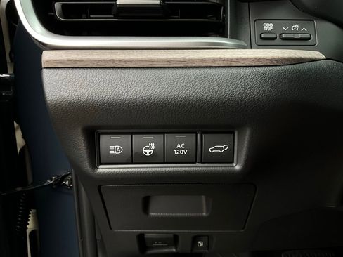 New 2026 Toyota Grand Highlander Limited image 23