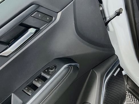 New 2025 GMC Acadia Elevation w/ LPO, Floor Liner Package image 17