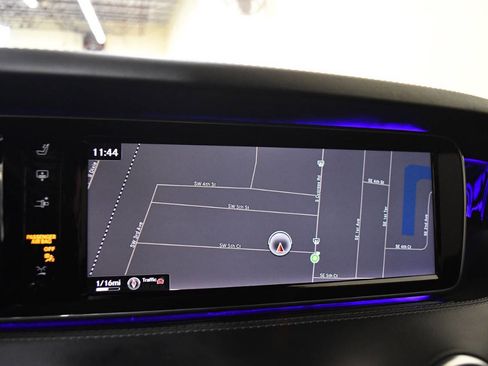 Used 2015 Mercedes-Benz S 63 AMG 4MATIC Coupe image 17