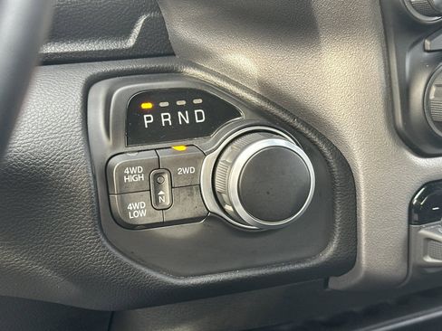 Used 2024 RAM 2500 Big Horn w/ Bed Utility Group image 20