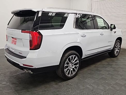 New 2026 GMC Yukon Denali w/ Sun & Power Step Package image 8