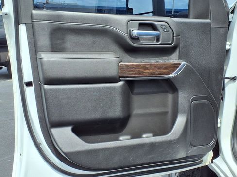 Used 2021 GMC Sierra 2500 SLE image 15