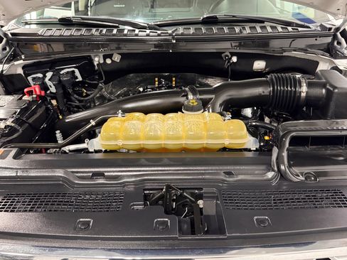 Used 2021 Ford Expedition Max Platinum image 24