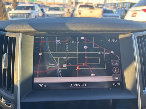 Used 2021 INFINITI Q50 Sensory image 16