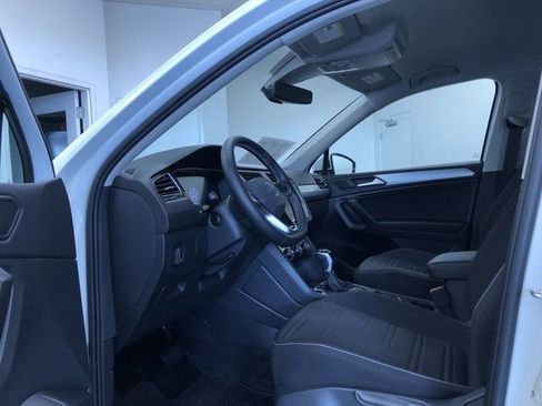 Used 2024 Volkswagen Tiguan S image 10
