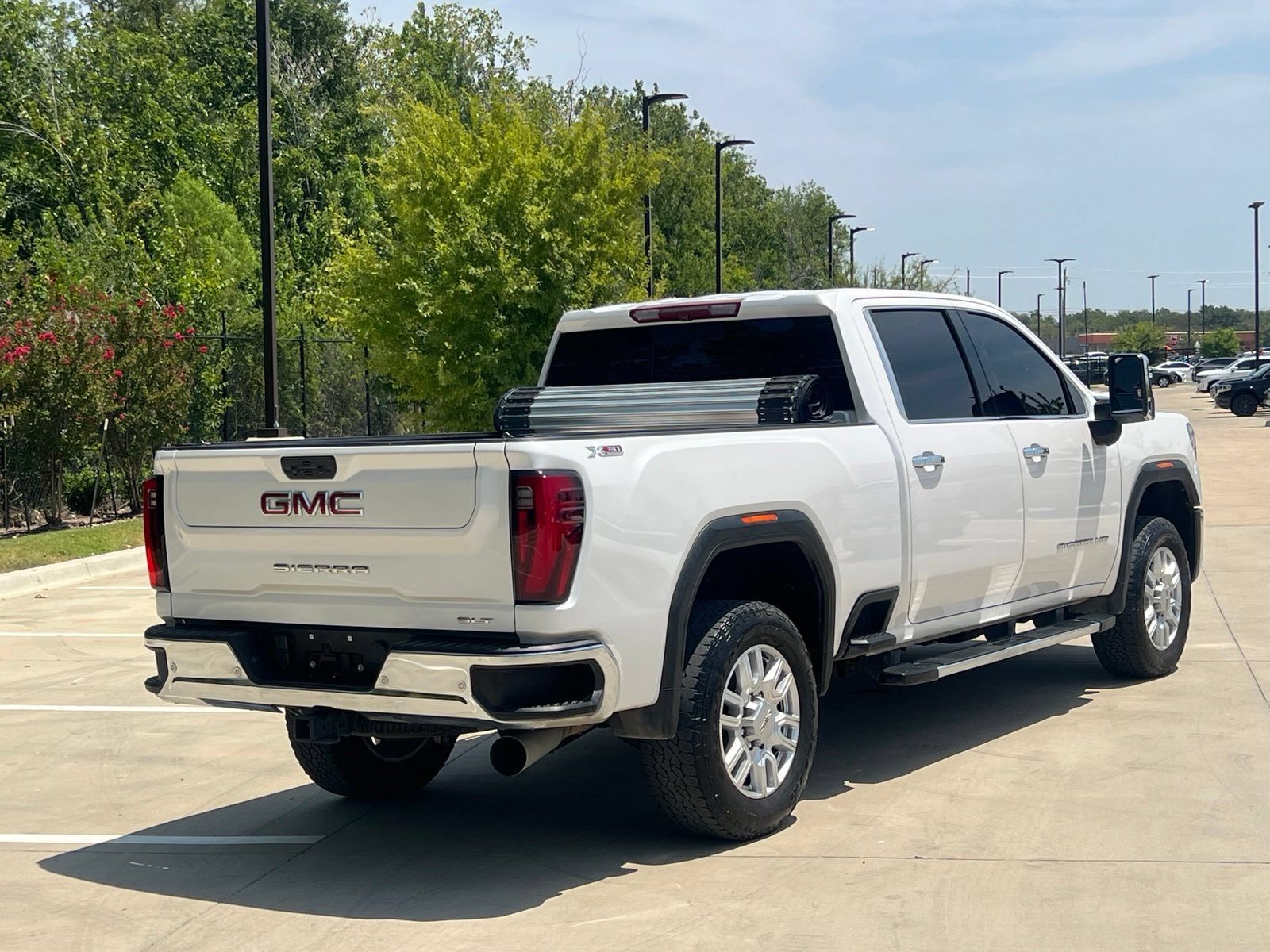 Used 2024 GMC Sierra 2500 SLT w/ Texas SLT Premium Package AWD/4WD image 12