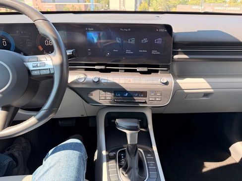 Used 2024 Hyundai Kona SEL FWD image 22