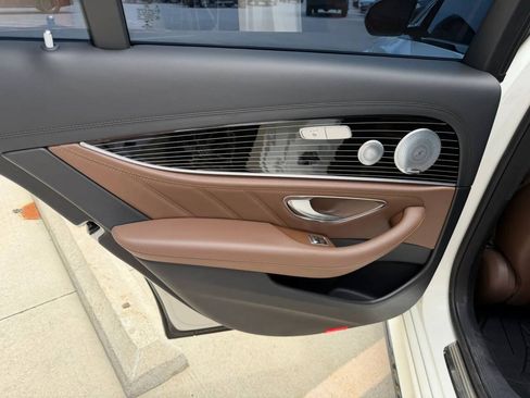 Used 2019 Mercedes-Benz E 63 AMG S image 37