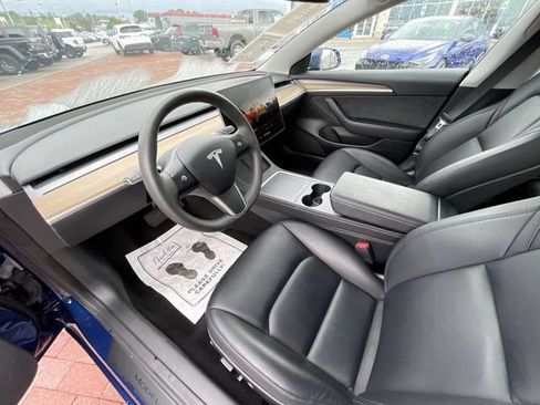 Used 2023 Tesla Model 3 Standard Range RWD image 11