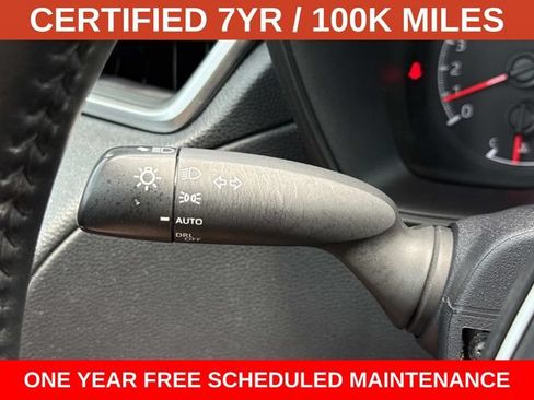 Used 2022 Toyota Corolla Cross LE FWD image 24
