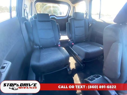 Used 2009 MAZDA MAZDA5 Sport image 17