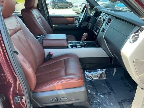 Used 2013 Ford Expedition King Ranch RWD image 24