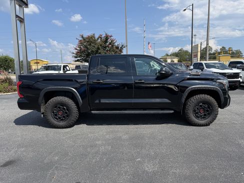 Used 2022 Toyota Tundra TRD Pro AWD/4WD image 11