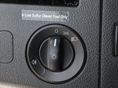 Used 2012 Mercedes-Benz Sprinter 3500 image 27