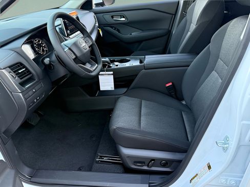 New 2026 Nissan Rogue SV image 22