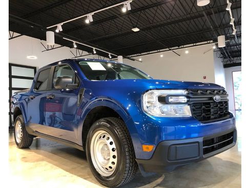 Used 2023 Ford Maverick XL image 6