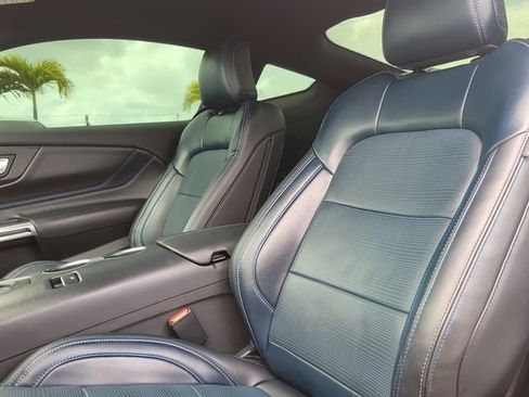 Used 2024 Ford Mustang GT Premium image 17