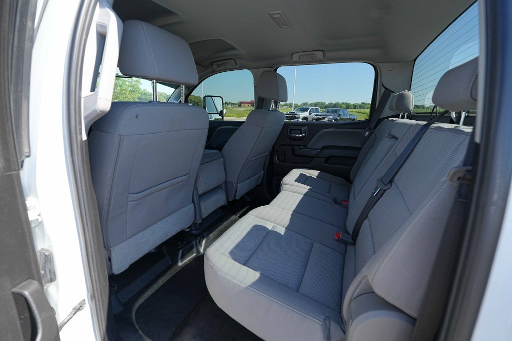 Used 2018 Chevrolet Silverado 3500 W/T w/ WT Convenience Package AWD/4WD image 17