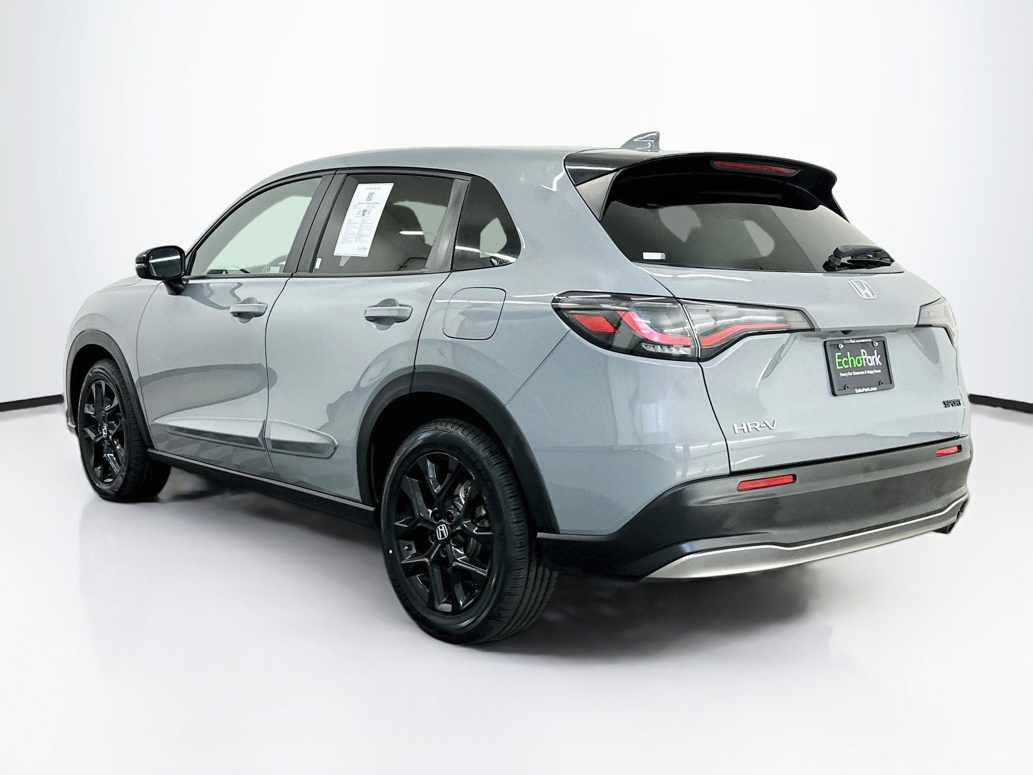 Used 2023 Honda HR-V Sport image 5
