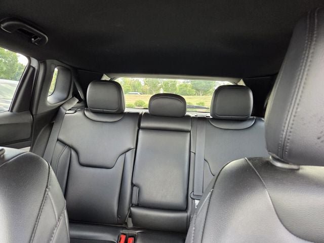 Used 2026 Jeep Compass Limited AWD/4WD image 34