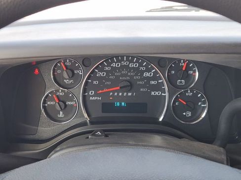 New 2025 GMC Savana 3500 w/ Power Convenience Package image 28