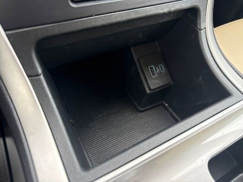 Used 2024 Ford Edge SEL image 33