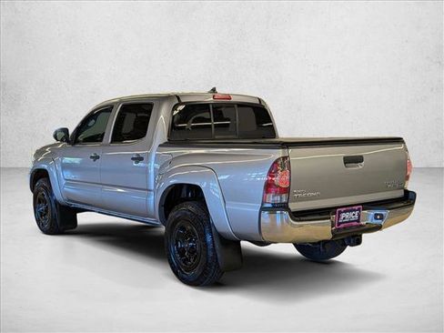 Used 2015 Toyota Tacoma PreRunner w/ SR5 Package RWD image 7